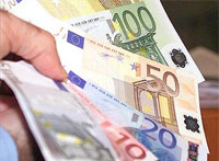 El euro sube hasta los $1.0697 tras crecer la actividad empresarial en la eurozona