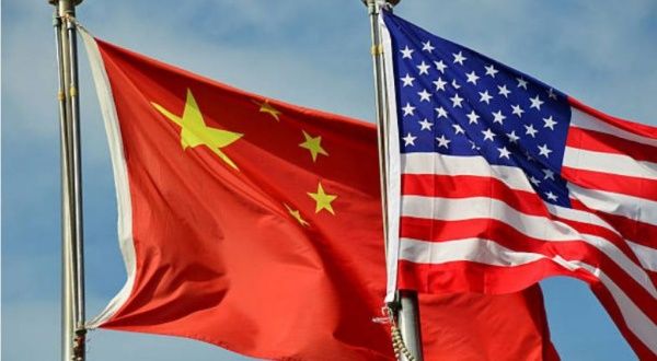 Los ministros de Defensa de EEUU y China conversan por primera vez en año y medio