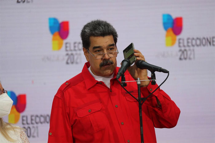 Maduro propone reformar la Constitución para incluir la cadena perpetua contra corruptos