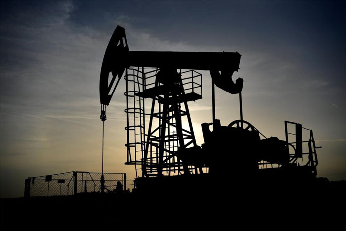 El petróleo de Texas baja un 0.36 %, a 85.46 dólares el barril