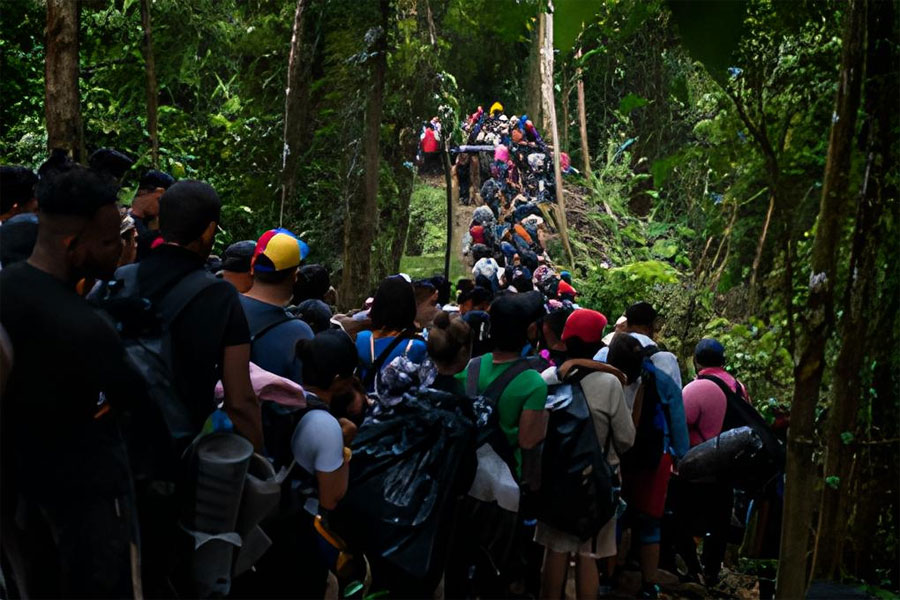 Panamá y Colombia niegan haber abandonado a los migrantes en la selva del Darién