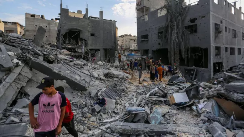Al menos 46 muertos en Gaza en 24 horas y suman 33,137 desde el inicio de la guerra