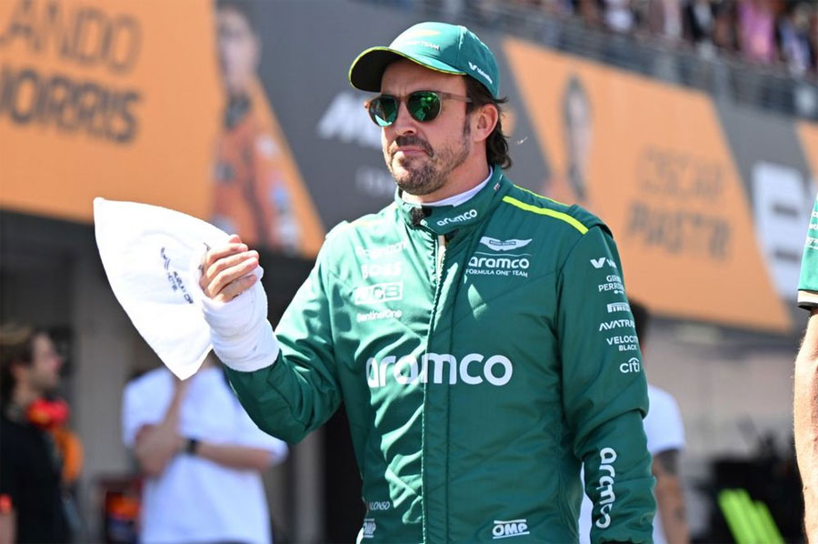 Alonso renueva con Aston Martin y Krack lo considera «una noticia fantástica»