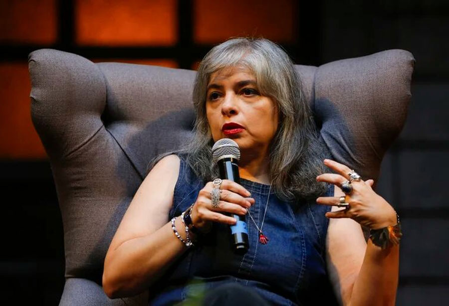 La argentina Mariana Enríquez reivindica el espacio seguro del terror ante la realidad