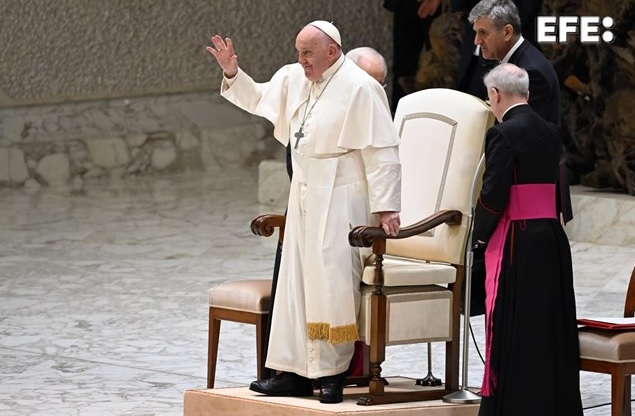 El papa pide no quedarse» inertes» ante el actual «peligroso conflicto global a pedazos»