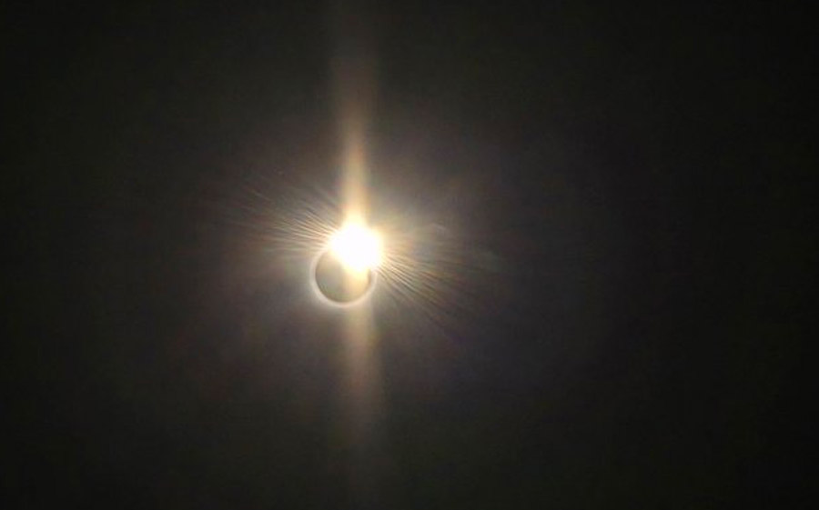 La oscuridad total llega por Texas a EEUU de la mano del eclipse solar