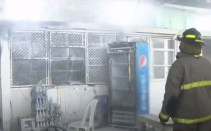 Varias personas con quemaduras al explotar chimbo de gas en mercado Medina de SPS